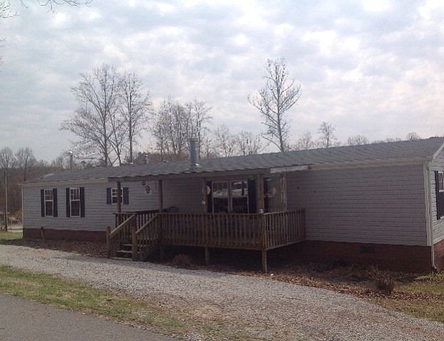 1st image of 352 Wildwood Ln