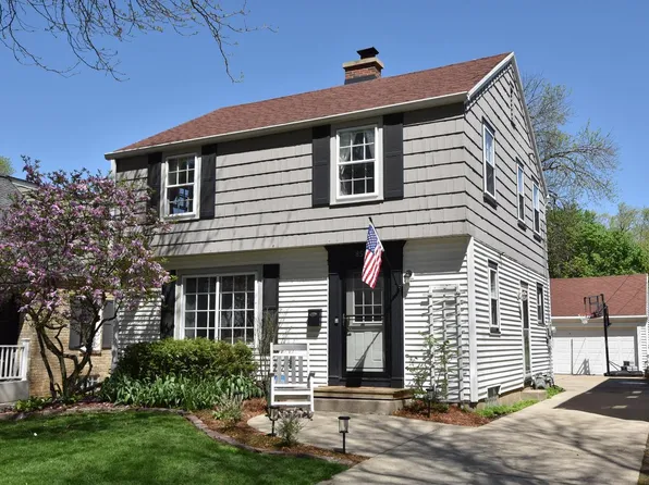 8506 Stickney AVENUE, Wauwatosa, WI 53226