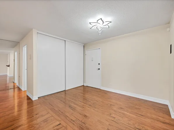 2281 S Vaughn Way, Aurora, CO