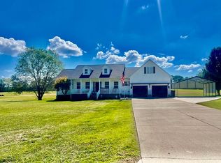 300 Dixie Village Ln, Paris, TN 38242
