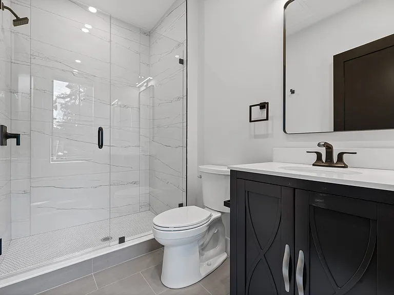 198 Albion St #302 — Photo 11