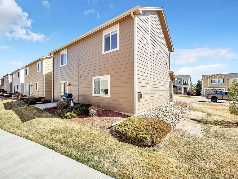 2274 Shady Aspen Dr — Photo 22