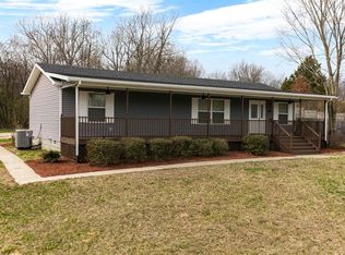 1611 Sportsman Lake Rd, Elizabethtown, KY 42701