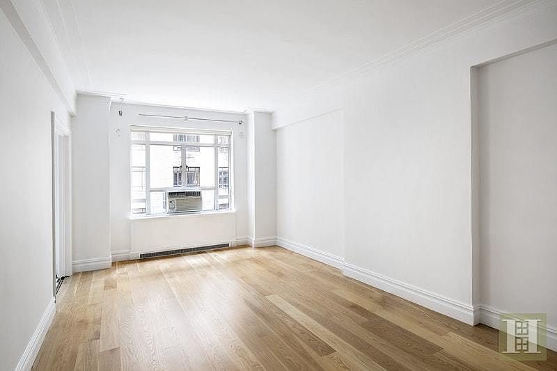 1st image of 25 Central Park W APT 3W