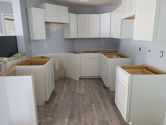 2nd image of 2564 Grassy Point Dr Unit 206