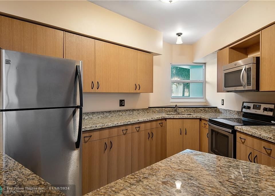 Breakwater Towers 1900 S Ocean Dr Fort Lauderdale FL Zillow