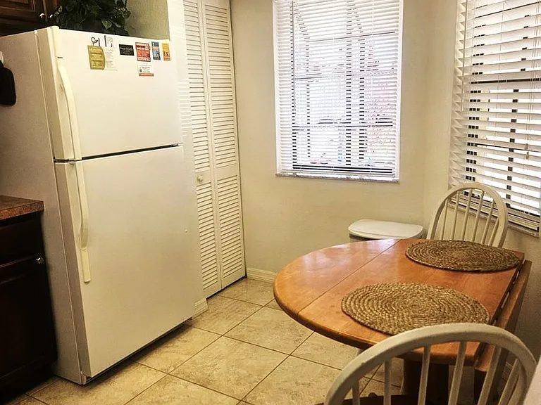 307 Pine Hollow Cir — Photo 5