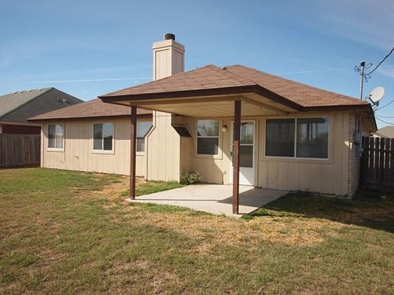 2nd image of 3406 Dorothy Jane Dr