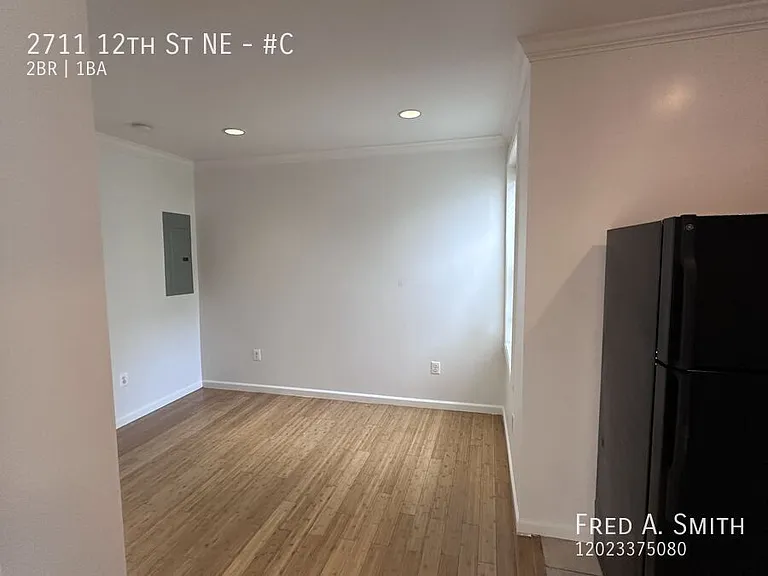 2711 12th St NE #C — Photo 12