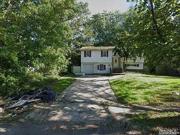 1st image of 148 Cocoanut St