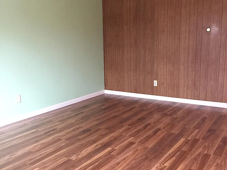 808 Scovill St — Photo 2