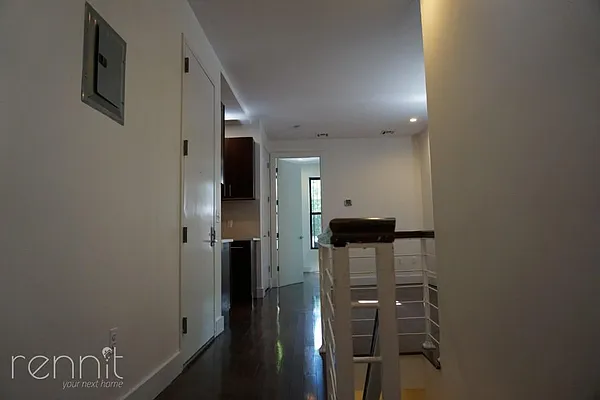 Rented by Rennit Inc. | media 7