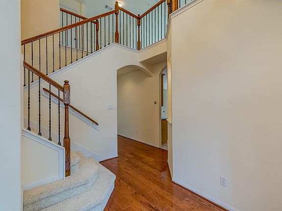 5th image of 12507 Wickwild Cir