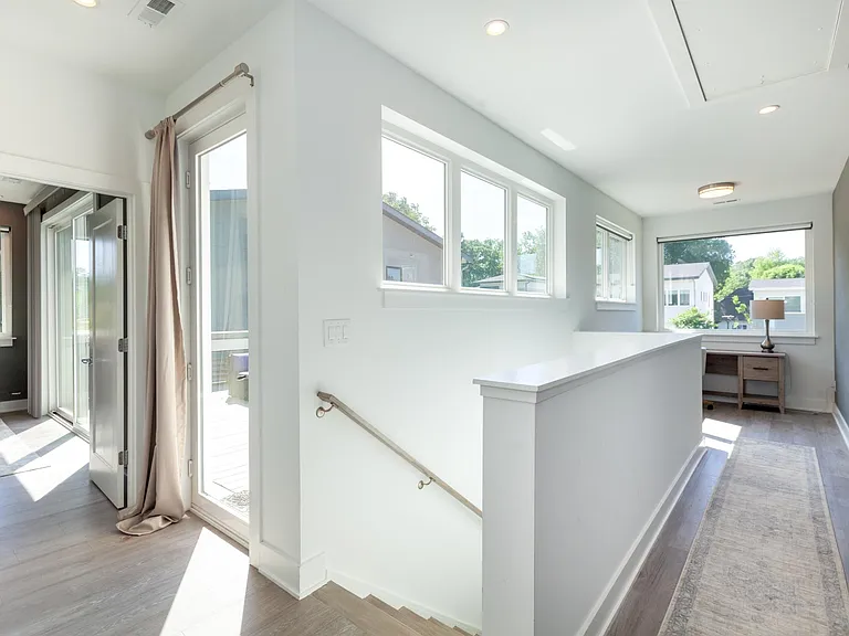 1214 Realta Dr — Photo 45