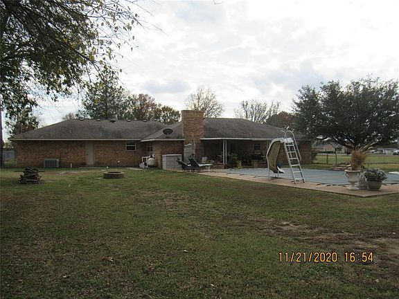 4th image of 1997 E Fm 120
