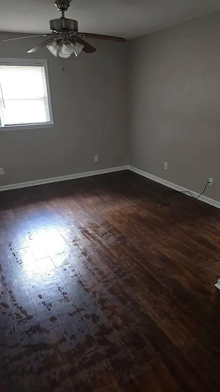 404 N Houston Rd — Photo 1