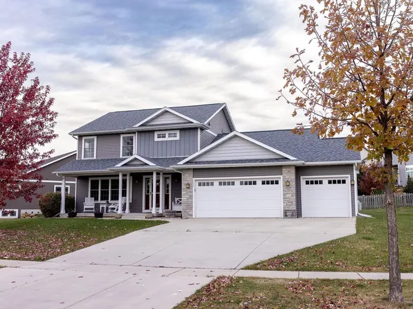 808 Maple Drive, Mount Horeb, WI 53572