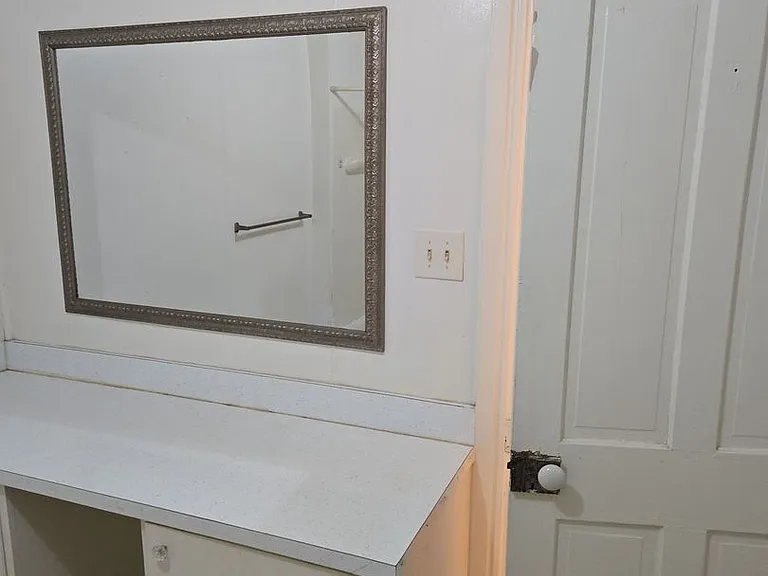 115 S Potomac St — Photo 21