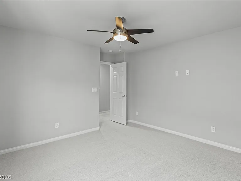 10116 Cascadia Creek St — Photo 45