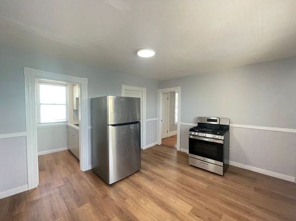 231-3 Laurel St