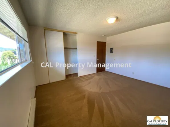 # Kelton 8162, 8162 Kelton Dr #10, Gilroy, CA 95020