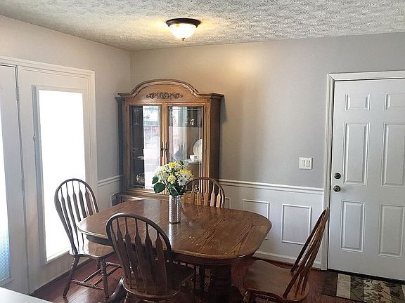 5th image of 5851 Brushwood Ct