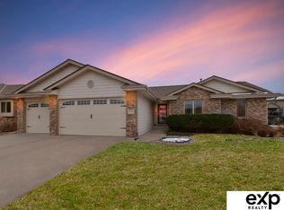 17711 Grenelefe Ave, Omaha, NE 68136