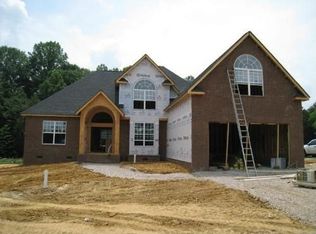 104 Eaglecreek Ln NW, Cleveland, TN 37312