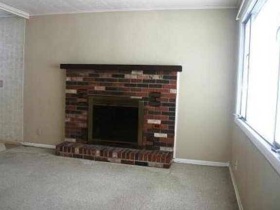 5th image of 957 Avenue D