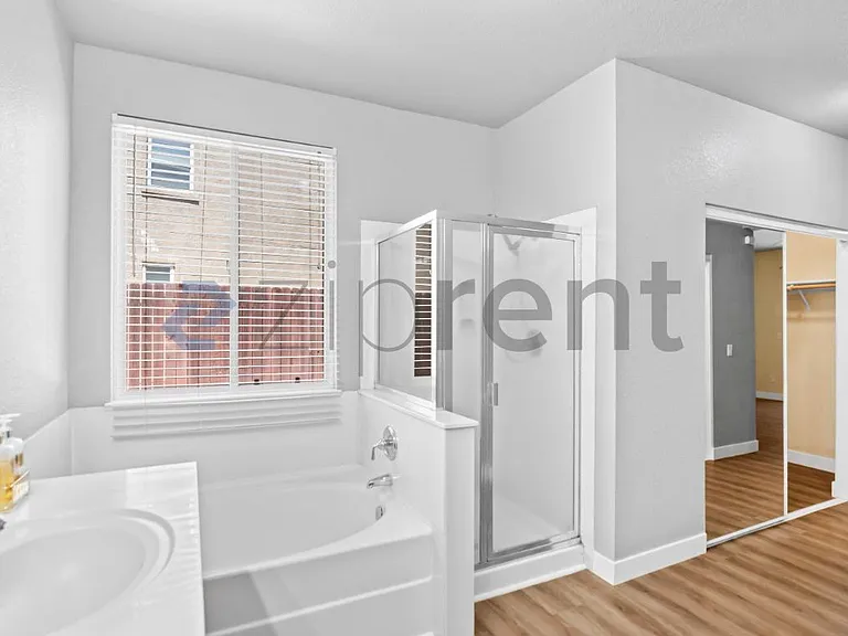 382 Pestana Ave — Photo 16