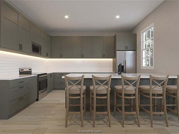 4th image of 3014 Towers Pkwy