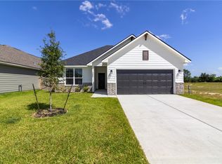 2607 Falcon Ridge Dr, Bryan, TX 77803