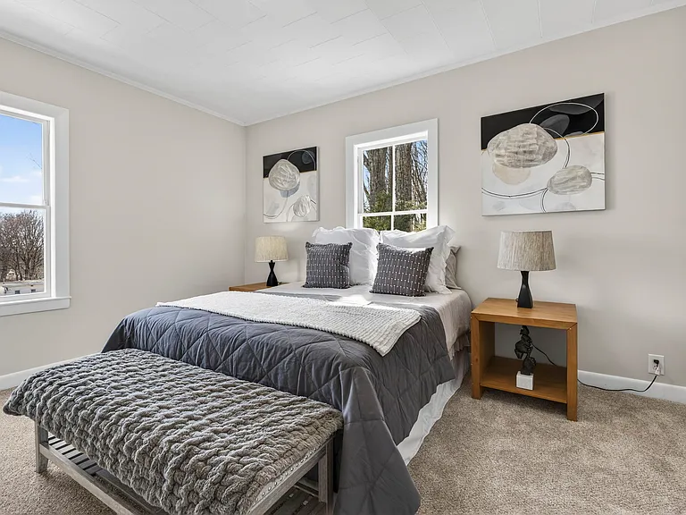 318 Charles St #2 — Photo 19