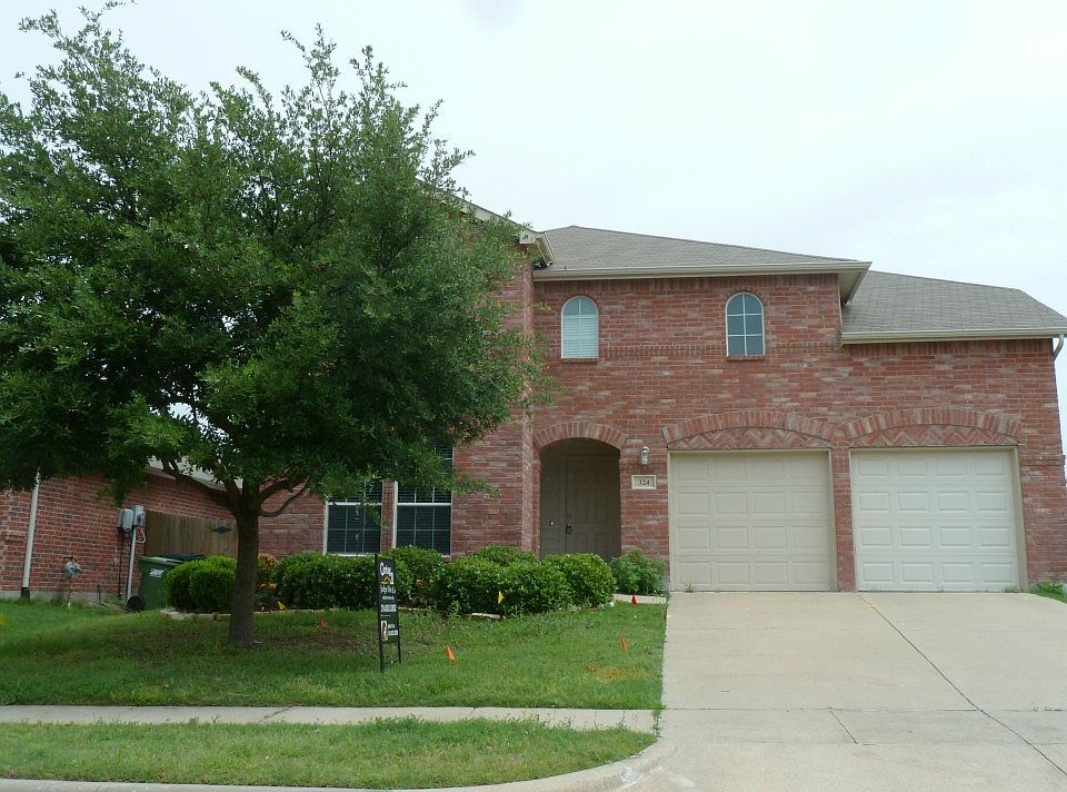 1st image of 324 Highland Glen Dr