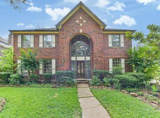 1306 N Gabriel River Cir, Sugar Land, TX 77478
