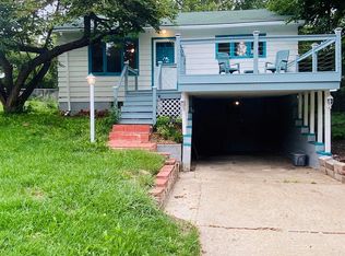 1336 La Belle Ave, Rockford, IL 61101