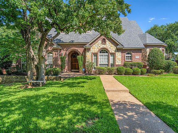 2nd image of 3711 Treemont Ct