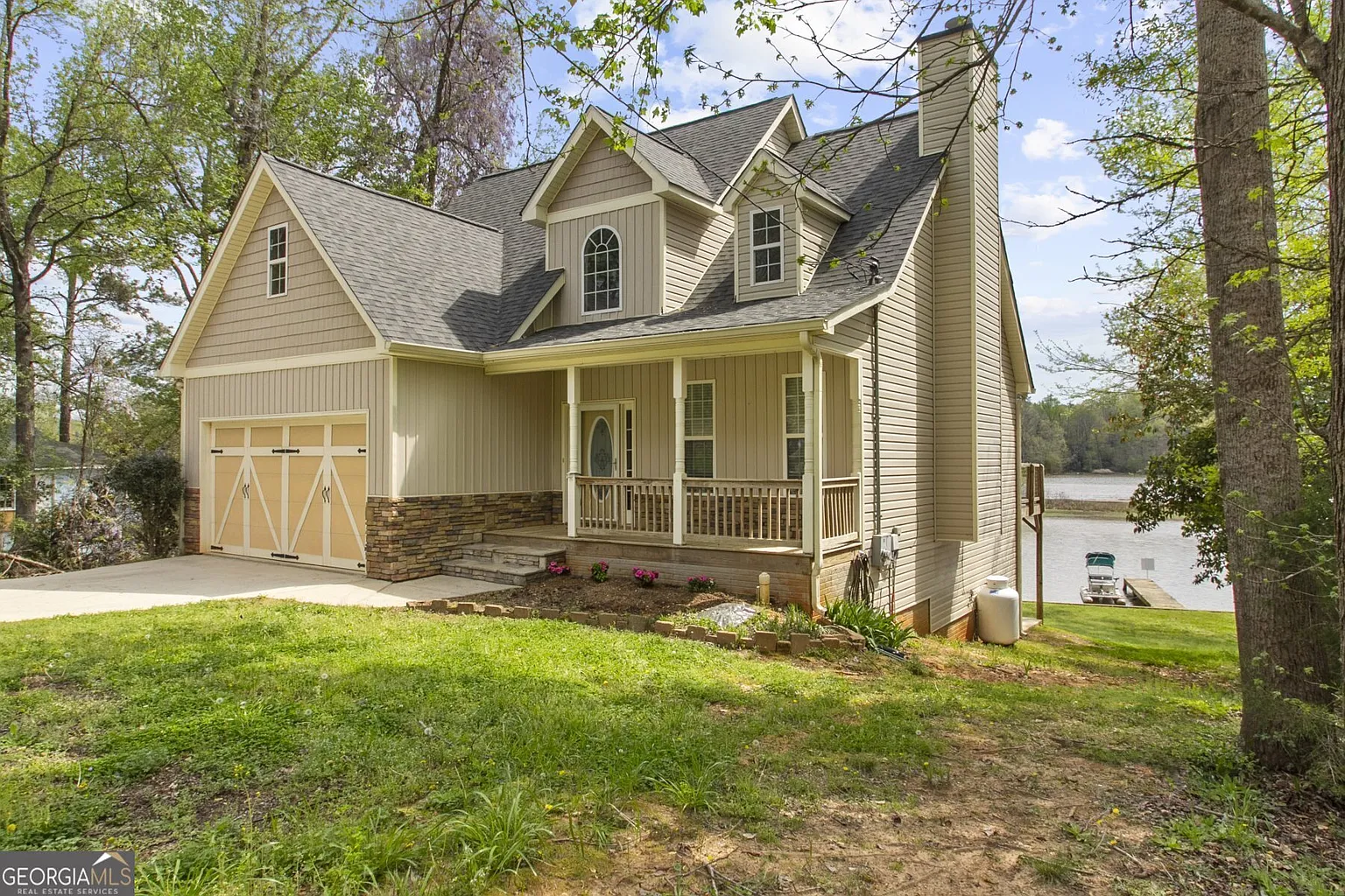 440 Haley Rd photo 1