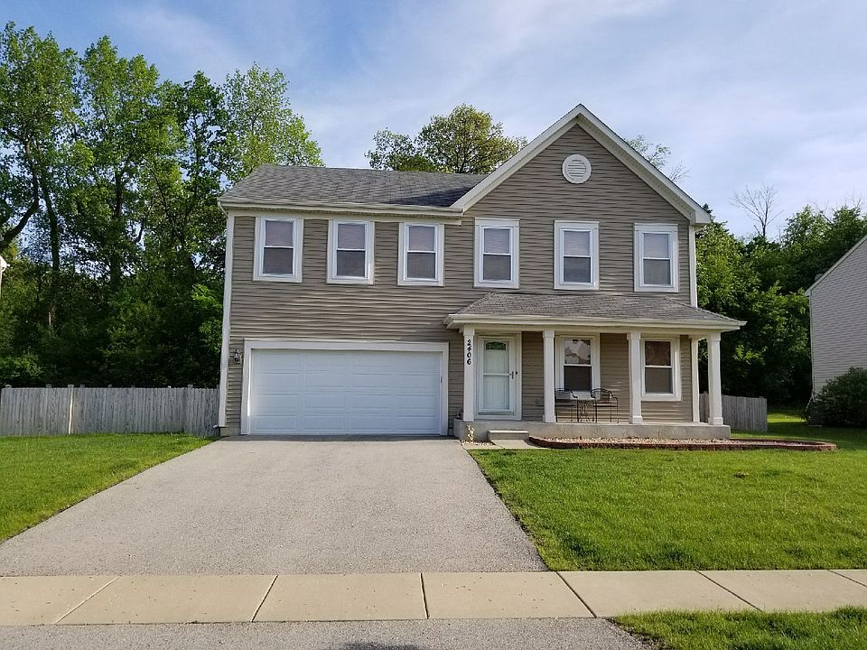 1st image of 2406 Fleetwood Dr