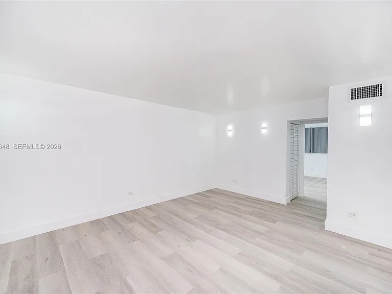 9760 SW 184th St #6D — Photo 16