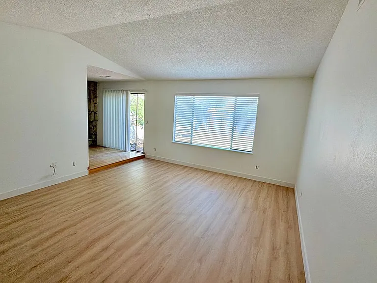 4983 Filament St — Photo 5