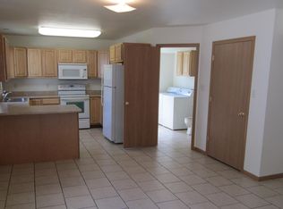 305 W 21st St, Cedar Falls, IA 50613