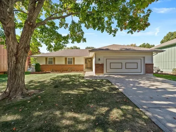 403 Askew Ave, Belton, MO 64012