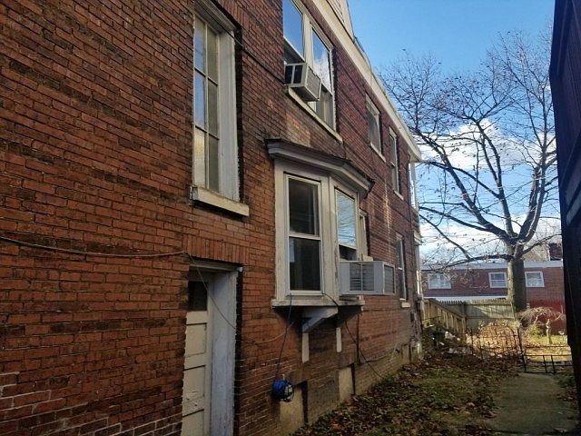 2nd image of 1202 N 15th St