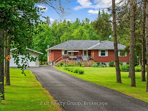 3rd image of 31 Birchwood Ct