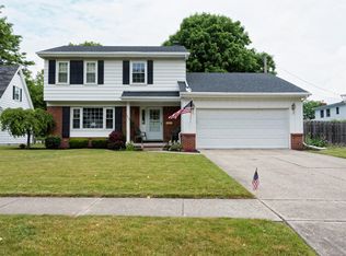 545 Meadow Springs Rd, Maumee, OH 43537