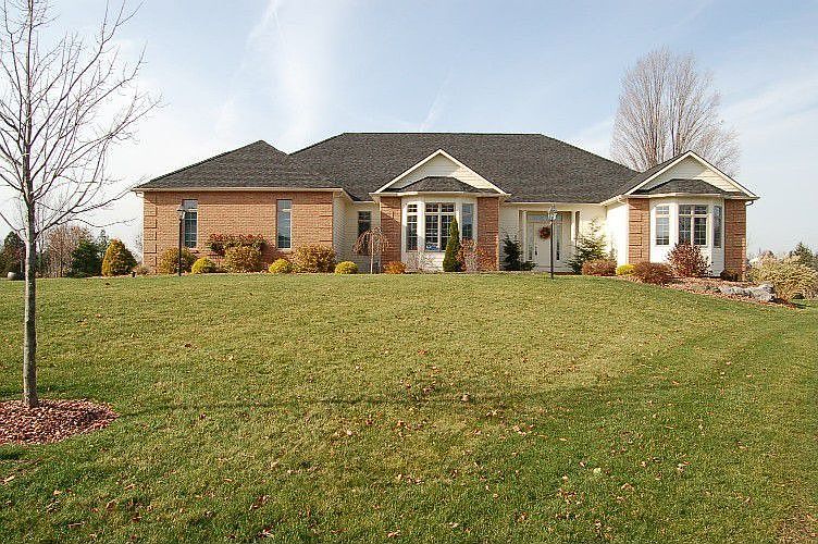 1st image of 6041 Bay Hill Cir