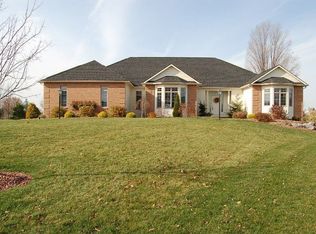 6041 Bay Hill Cir, Jamesville, NY 13078