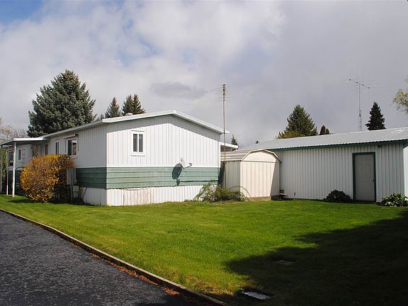 3rd image of 18818 E Marlin Dr