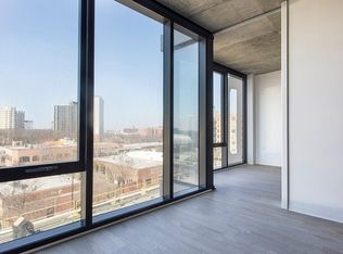 2110 S Wabash Ave #2008, Chicago, IL 60616